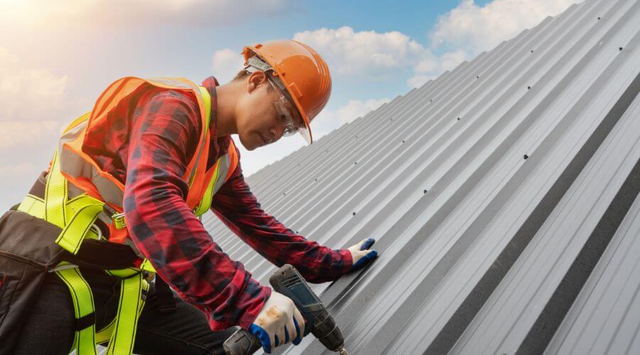 Professional Emergency Roof Repairs services in Noble, IL